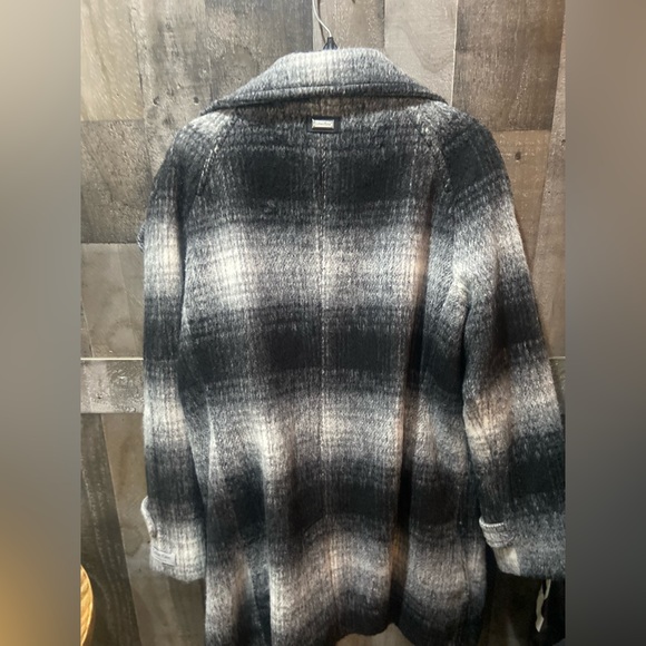 Calvin Klein Jacket - Picture 7 of 9